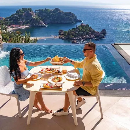 Isola Bella Infinity Aparthotel