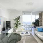 Lägenhetshotell Isola Bella Infinity 4*