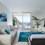 Isola Bella Infinity Ξενοδοχείο με διαμερίσματα 4*