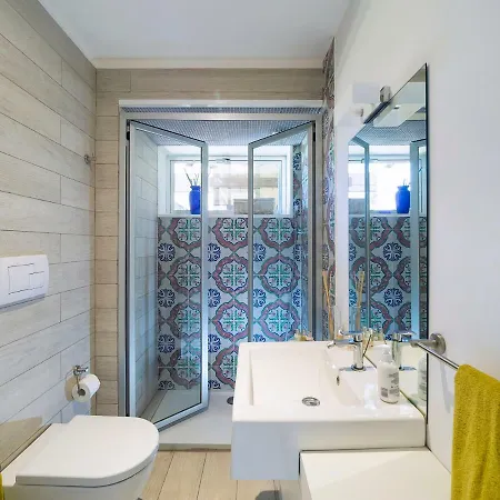 Isola Bella Infinity Aparthotel 4*