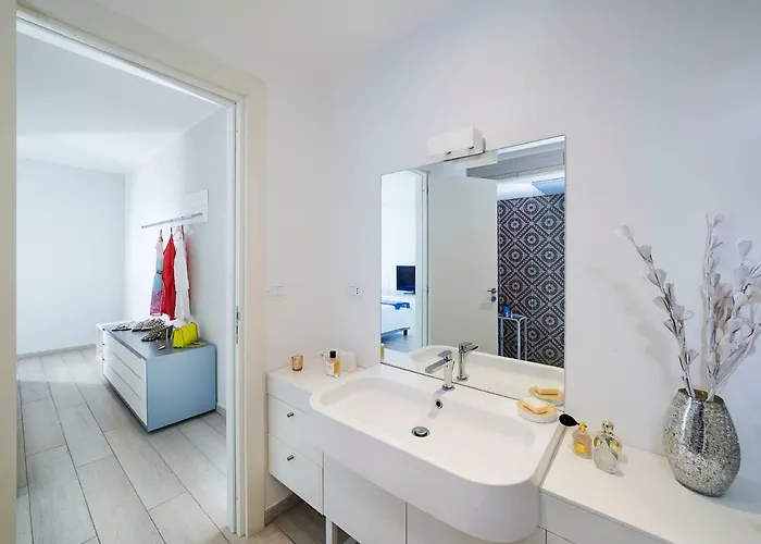 Lägenhetshotell Isola Bella Infinity