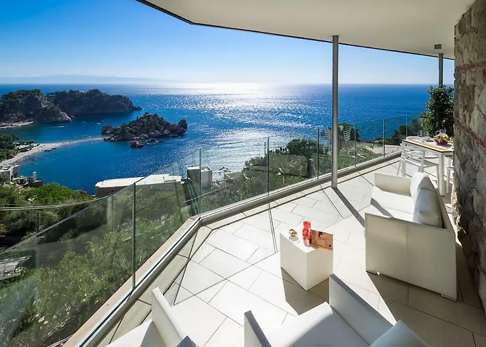 Isola Bella Infinity Taormina